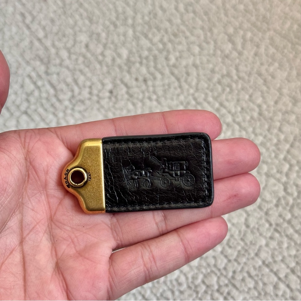 Coach Vintage 1941 Hangtag in Brass & Black